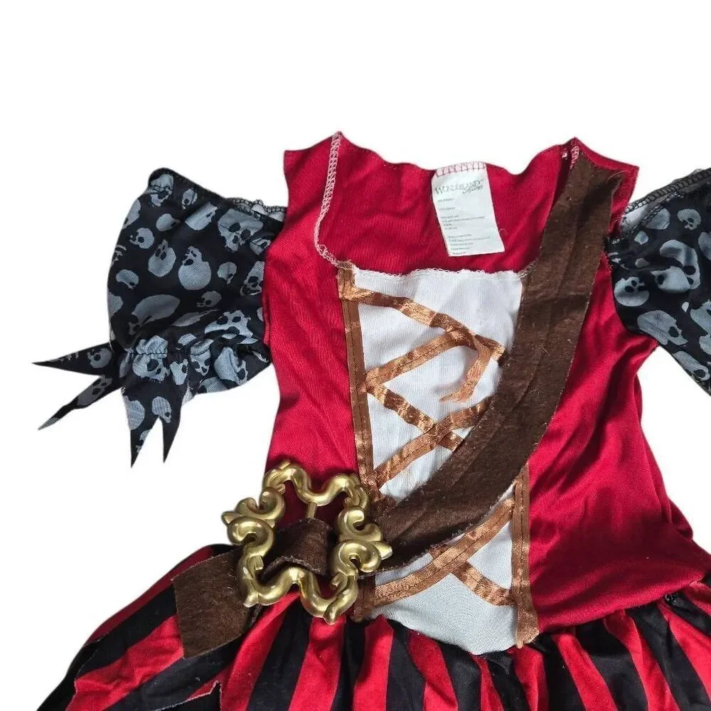 Wonderland costumes Pirate dress